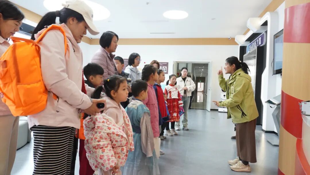 ��������רעΪ����·���ϵ�����ƽ̨