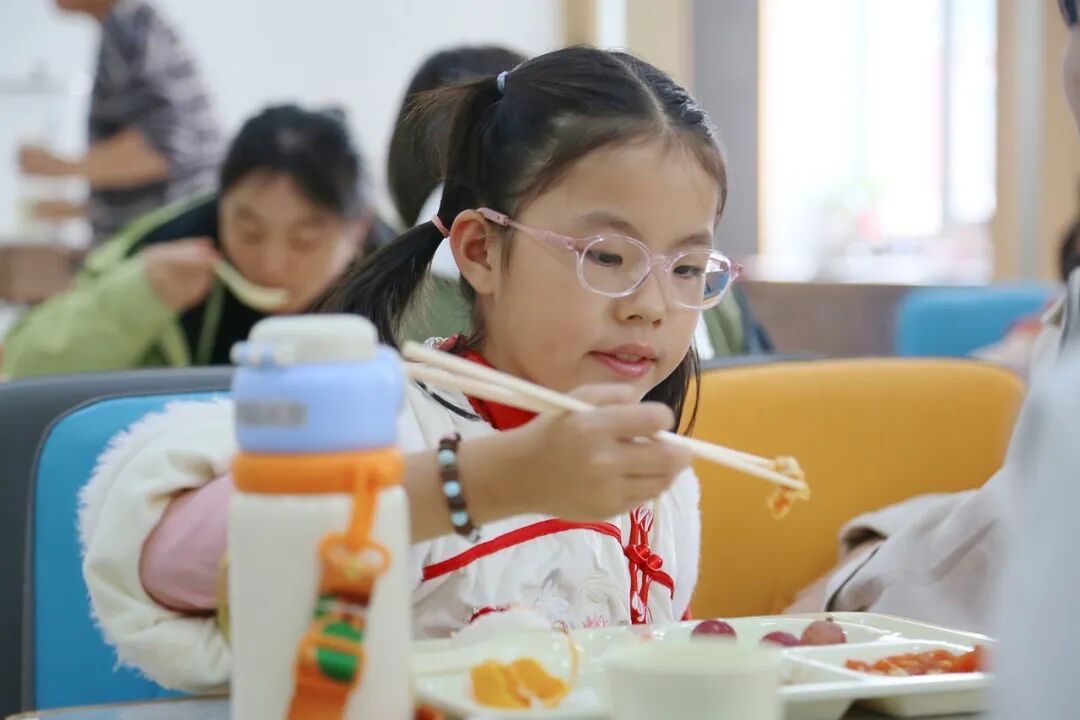 ��������רעΪ����·���ϵ�����ƽ̨