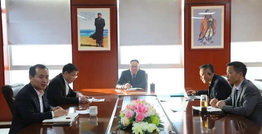 ��������רעΪ����·���ϵ�����ƽ̨