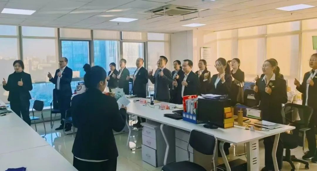 ��������רעΪ����·���ϵ�����ƽ̨