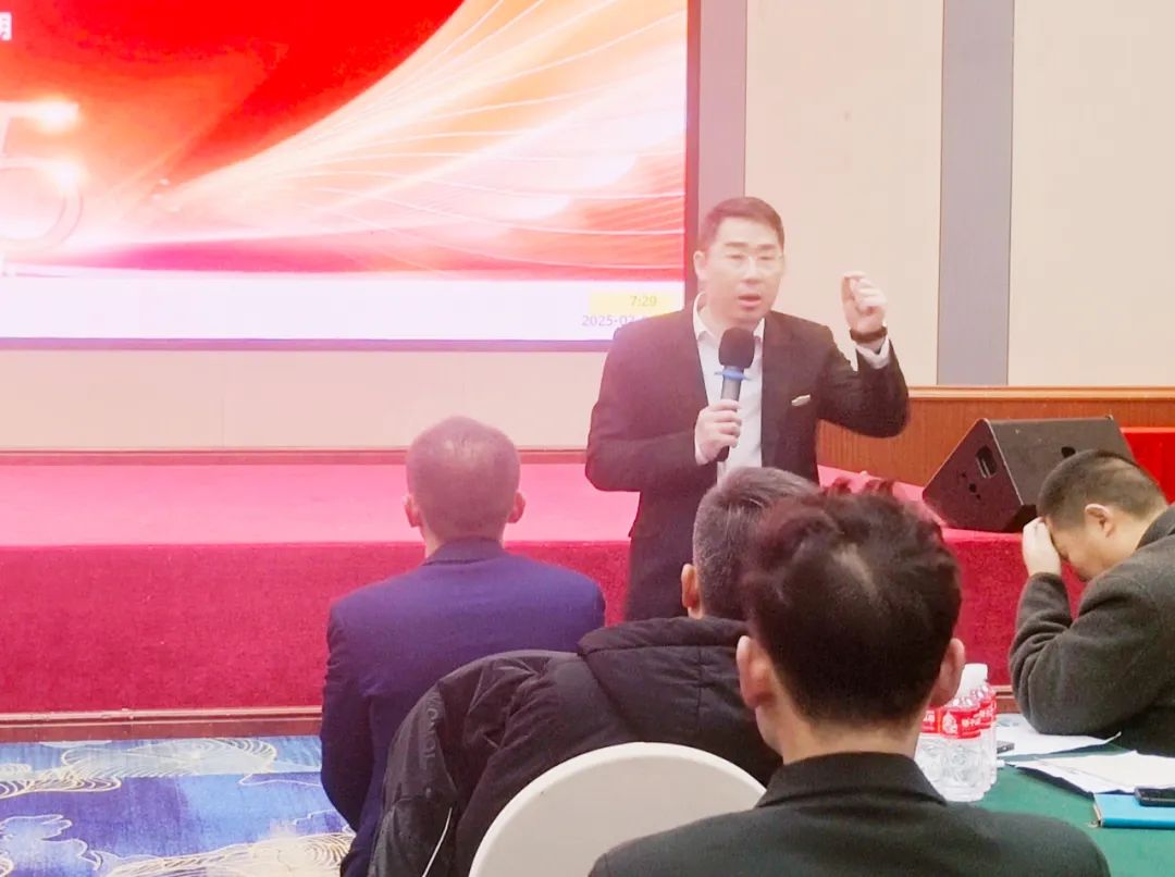 ��������רעΪ����·���ϵ�����ƽ̨