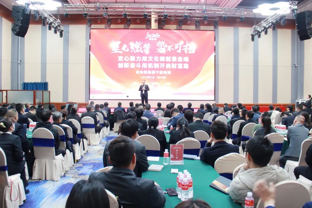 ��������רעΪ����·���ϵ�����ƽ̨