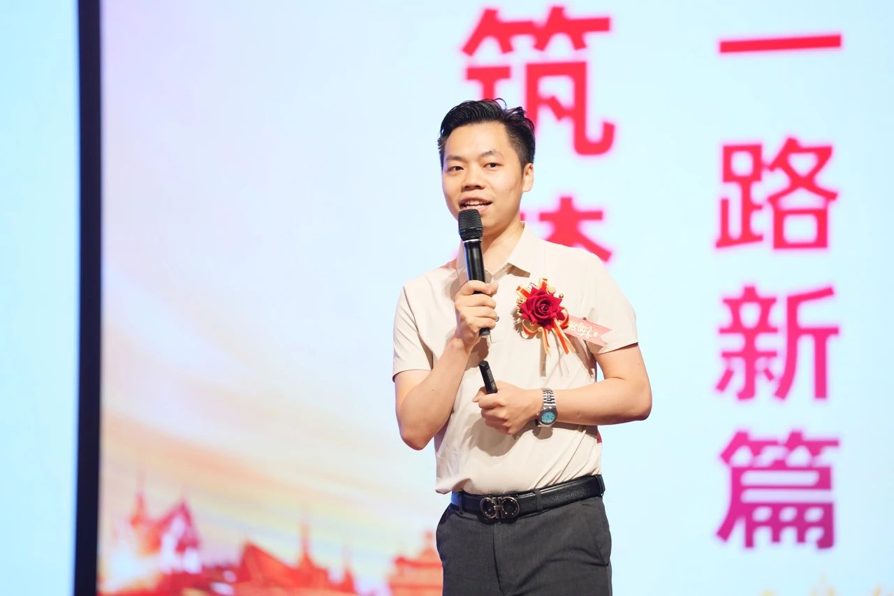 ��������רעΪ����·���ϵ�����ƽ̨