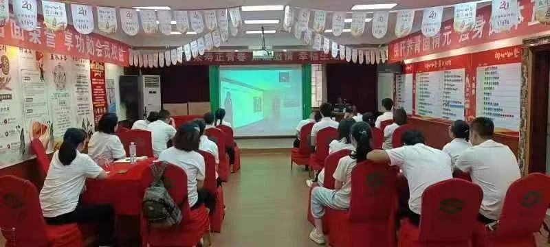 ��������רעΪ����·���ϵ�����ƽ̨